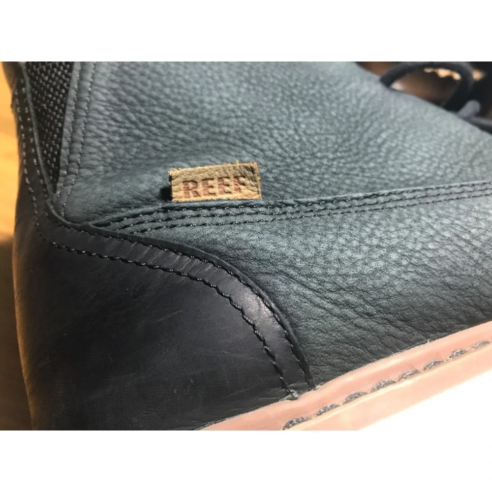 REEF Voyage Chukka Boots MENS 12‎ Black Suede Leather Casual Beach Coastal